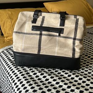 BEIS Limited Edition Weekender in Plaid